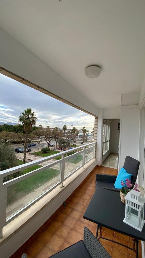 Апартаменты Playa Huelin Apartamento Малага Экстерьер фото